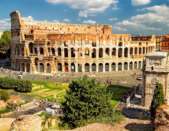colosseum full view