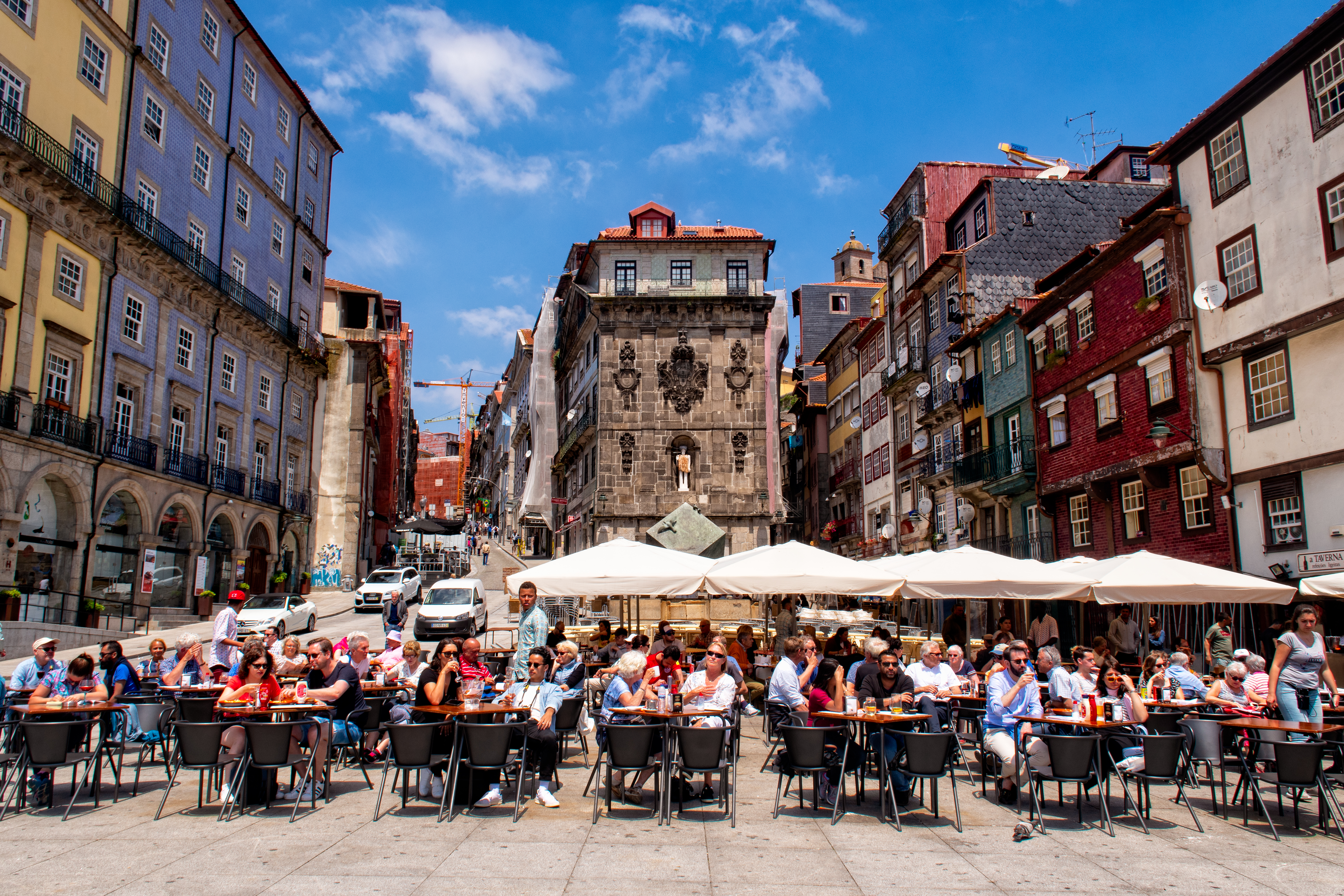Square in Porto where people eat and drink