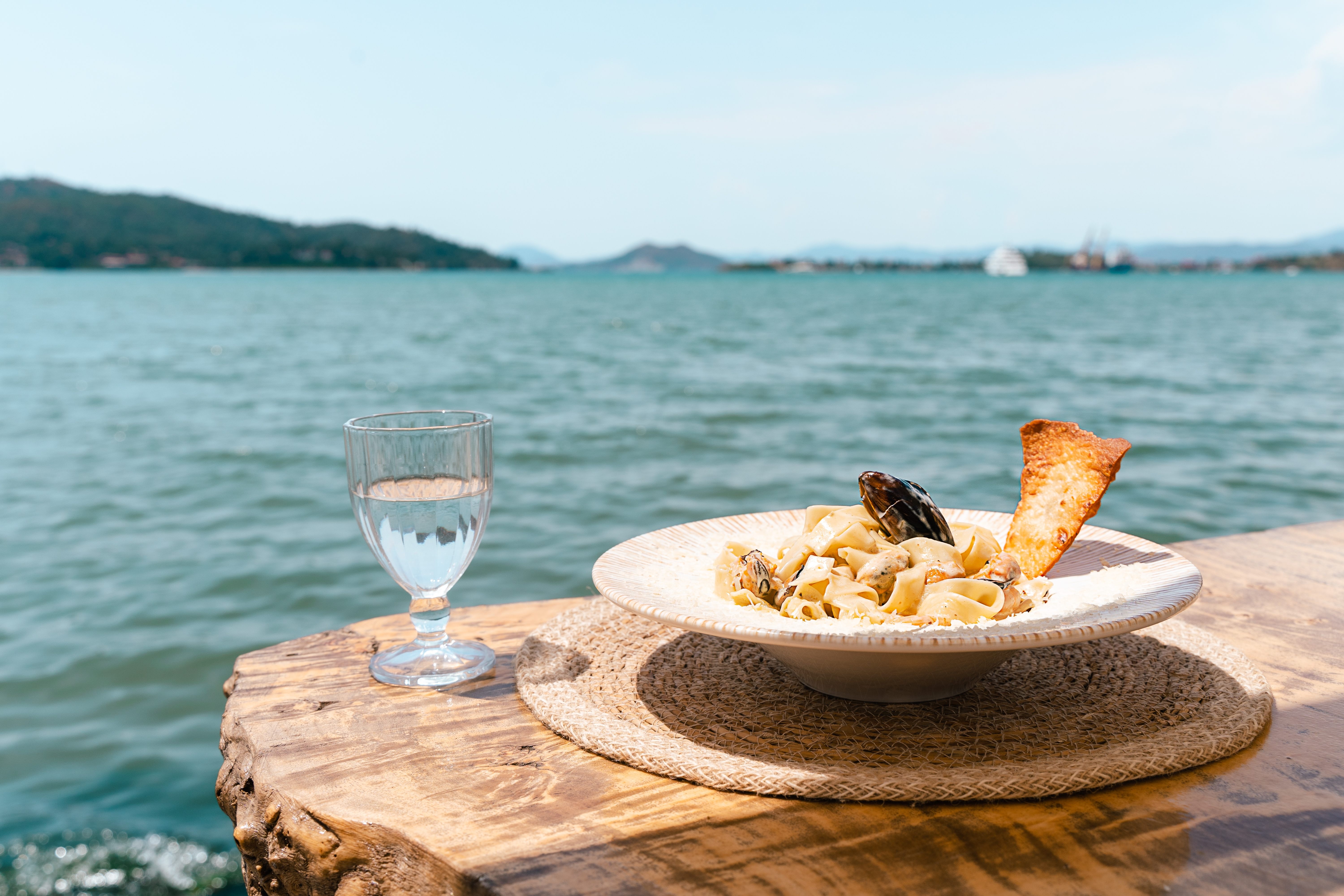 Food & Drink