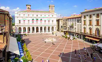 Que hacer en Bergamo Piazza Vecchia