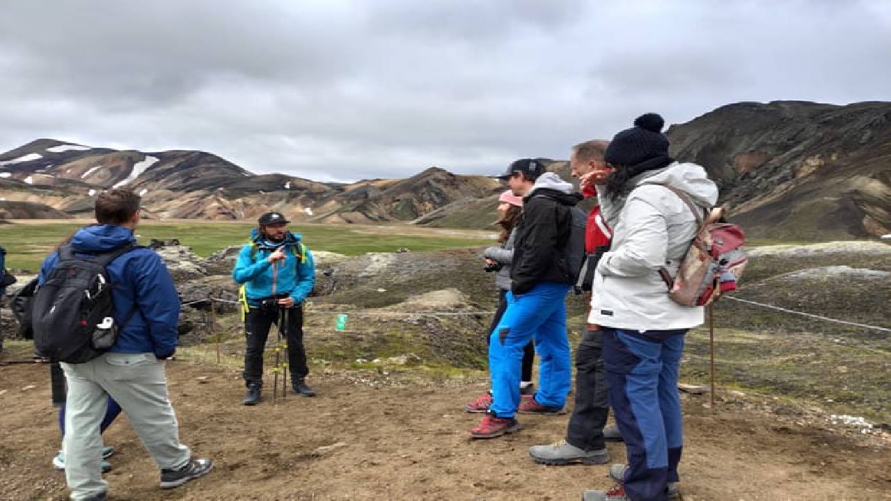 Highlands Hiking: Small Group Landmannalaugar Hike & Hot Springs - Without transfer