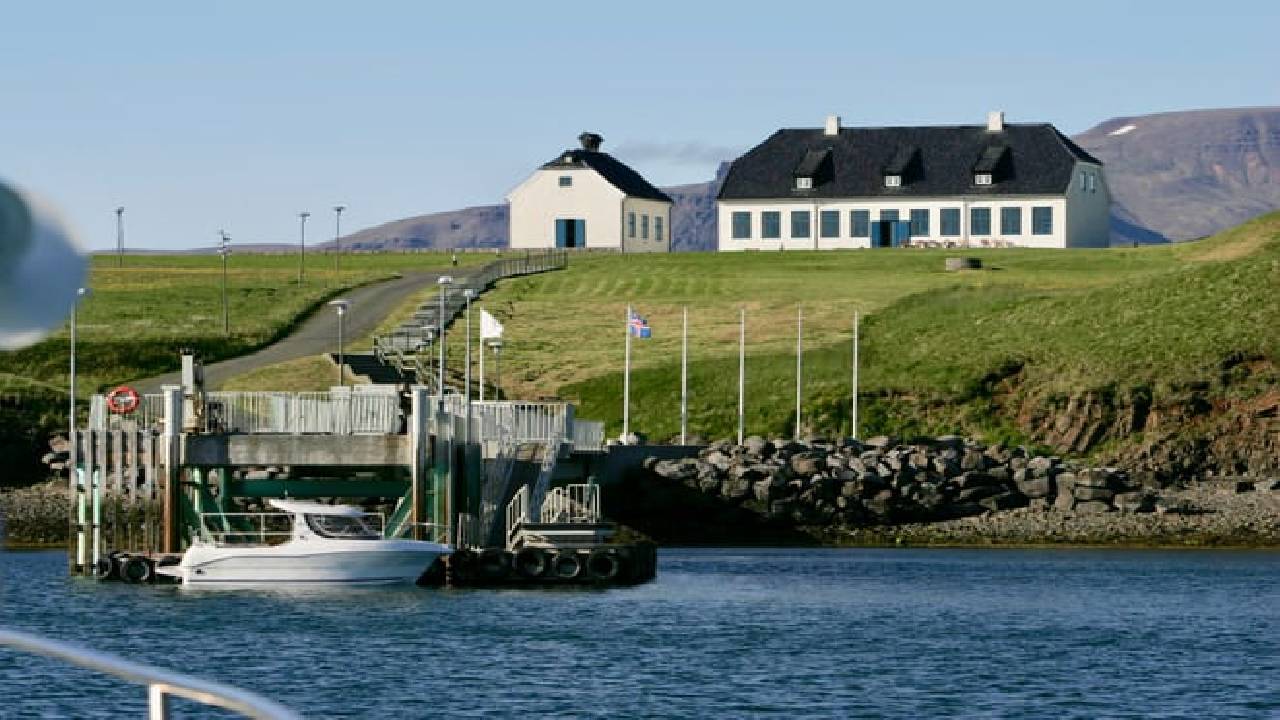 Viðey Ferry - from Skarfabakki