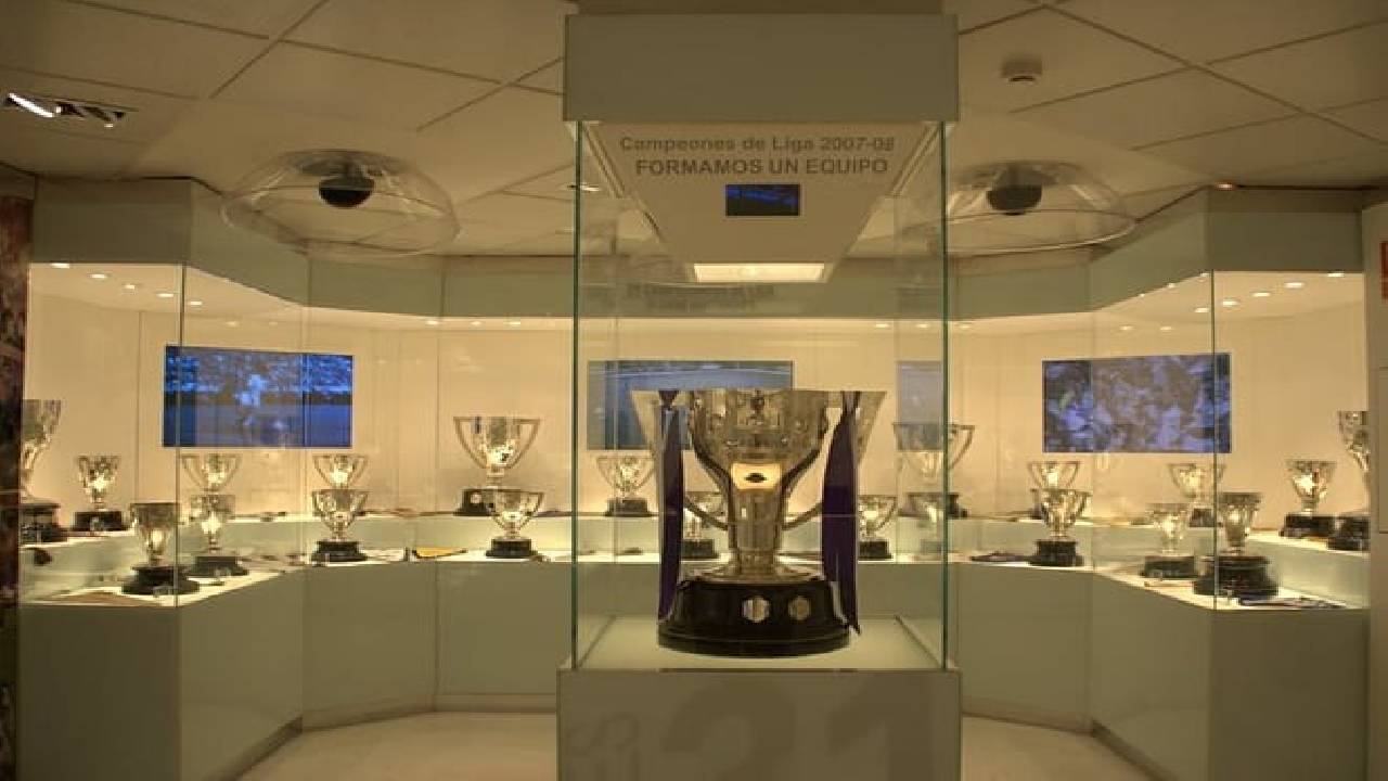 Madrid Reserved Access to Santiago Bernabeu