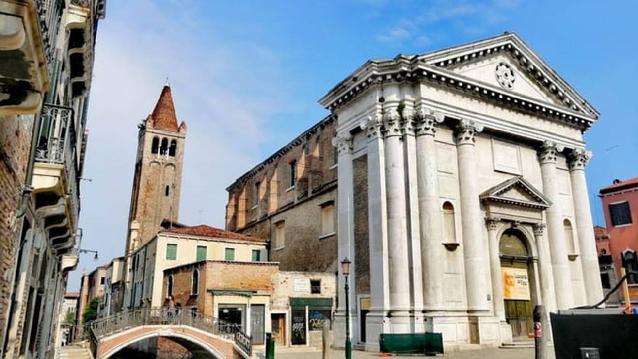Venice Dorsoduro Walking Tour Off The Beaten Tracks with In-App Audio Guide