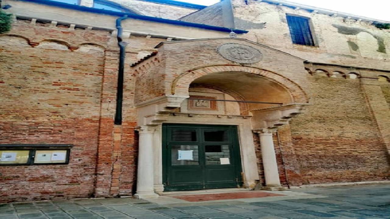Venice Dorsoduro Walking Tour Off The Beaten Tracks with In-App Audio Guide