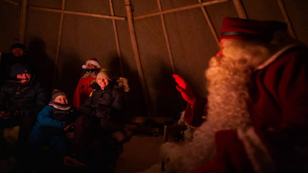 Rovaniemi: Santa Claus & Northern Lights Experience - The Original & World’s First