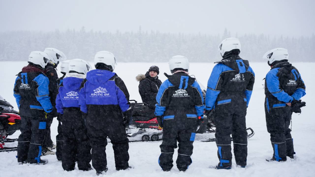 Snowmobile Safari Winter Tour & Barbeque - 1 Hour Driving - Small Group
