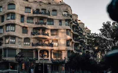 Barcelona Walking Audio Tour: Discover the Heritage of the Catalan Capital