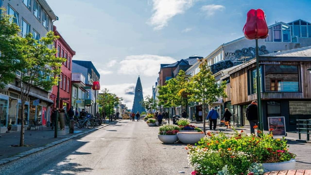 Reykjavik In-App Audio Tour: a Walk Through the World's Northernmost Capital