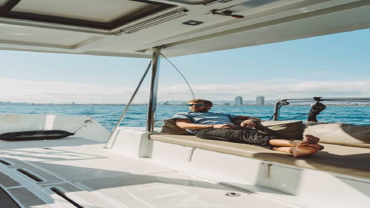Private catamaran rental (Serena)