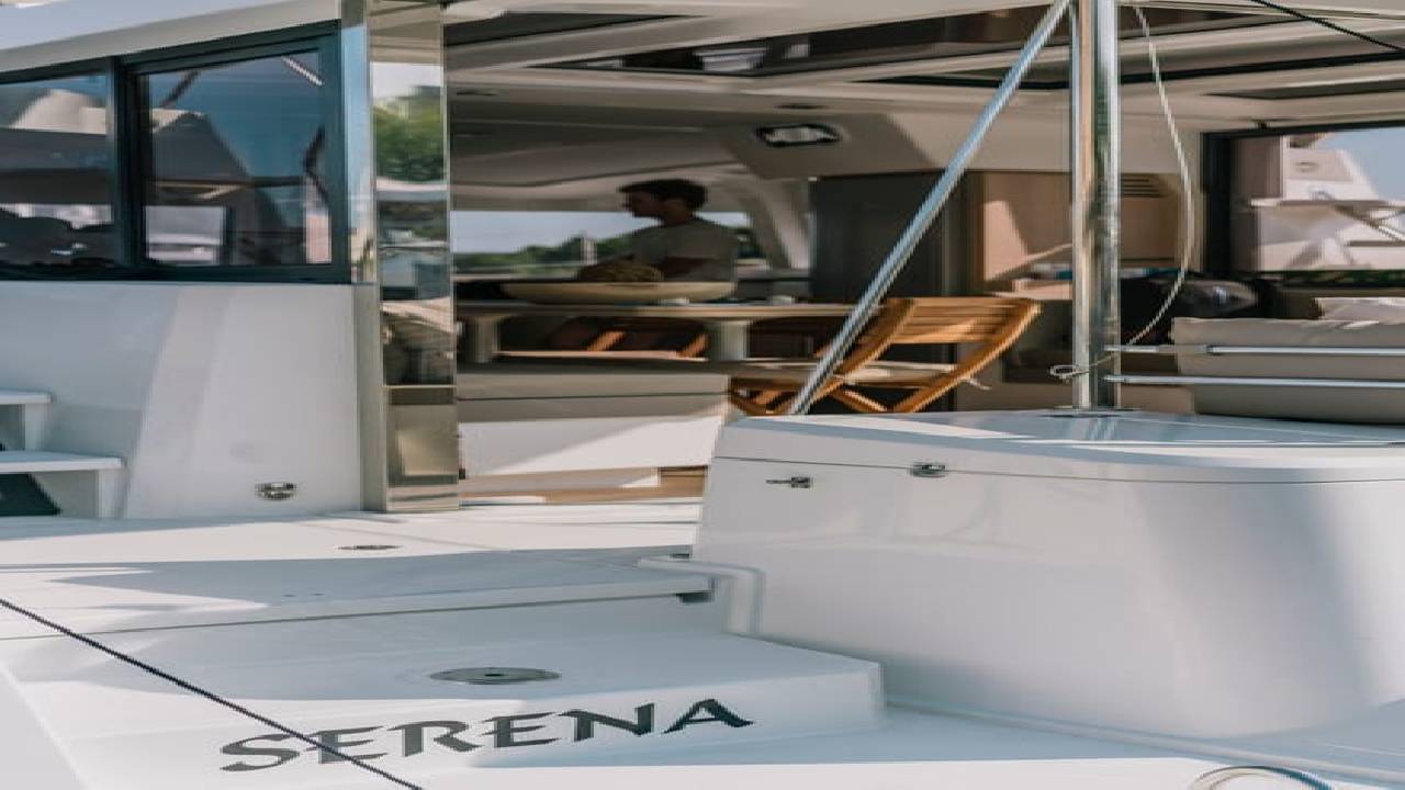 Private catamaran rental (Serena)