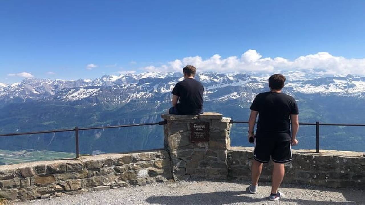 Bernese Alps, Steam Train & Lake Cruise (Private Tour)