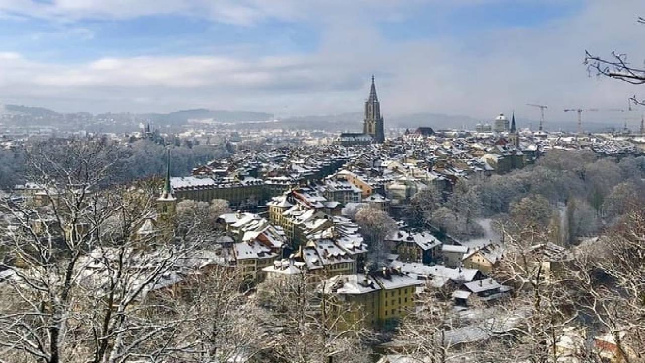 Berne the Capital and Cheese paradise Emmental (Private Tour)