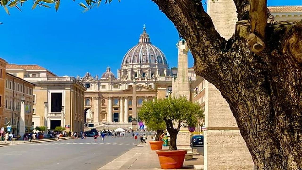 Best of Rome: Exclusive Chauffeured Sightseeing Tour