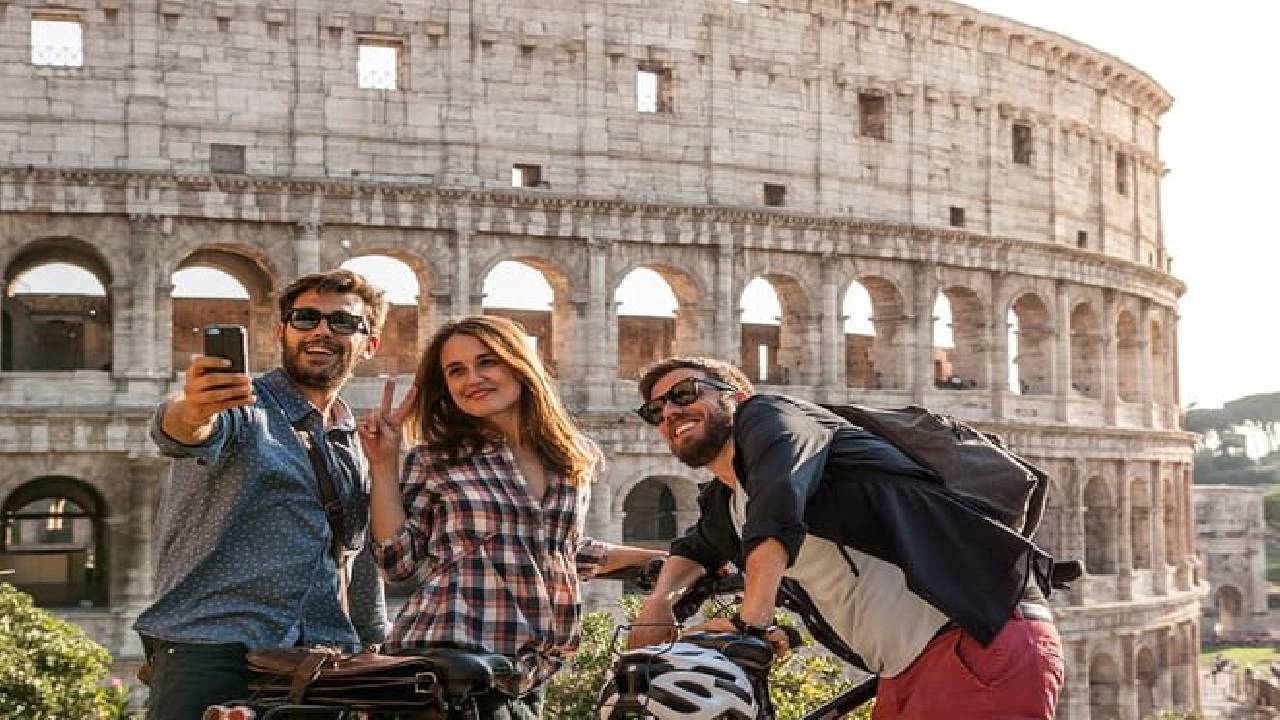 Rome Colosseum, & Catacombs Underground Tours Tickets & Transfer 