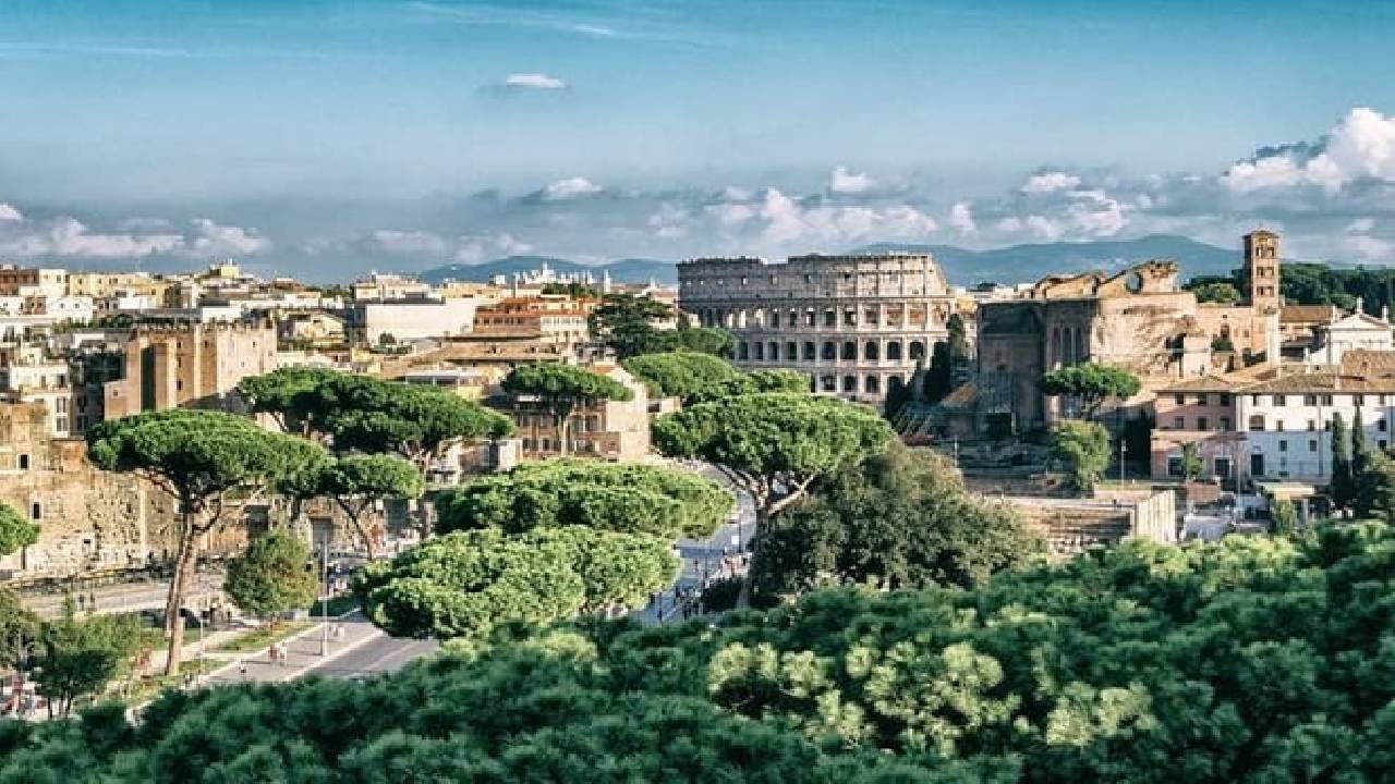 Rome in 2 Days: Colosseum, Vatican Museum, Underground Catacomb Tour
