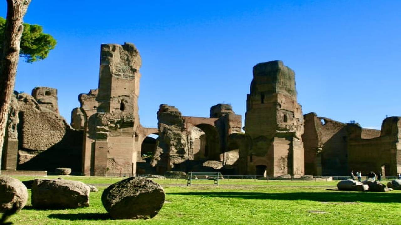 Rome Private Sightseeing and Catacombs Underground Guided Tour with Transfer