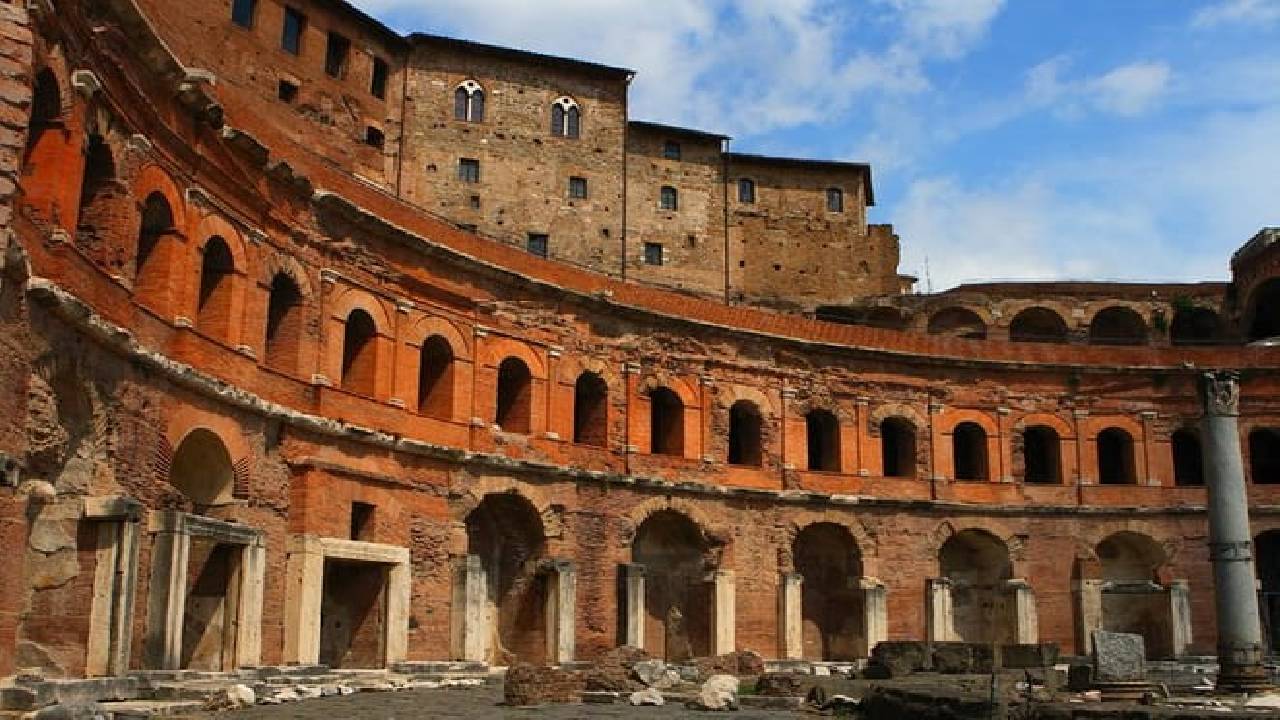 Rome Trajan Markets & Imperial Forum Private Tours Skip the Line