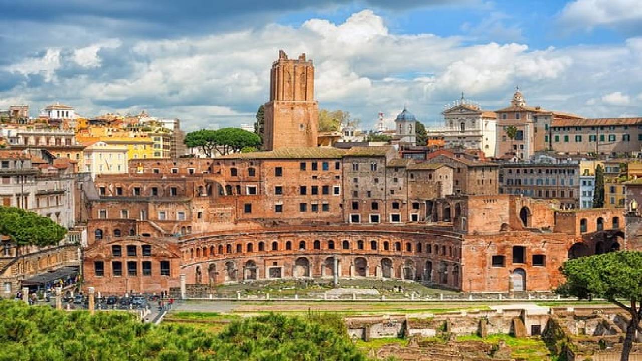 Rome Trajan Markets & Imperial Forum Private Tours Skip the Line