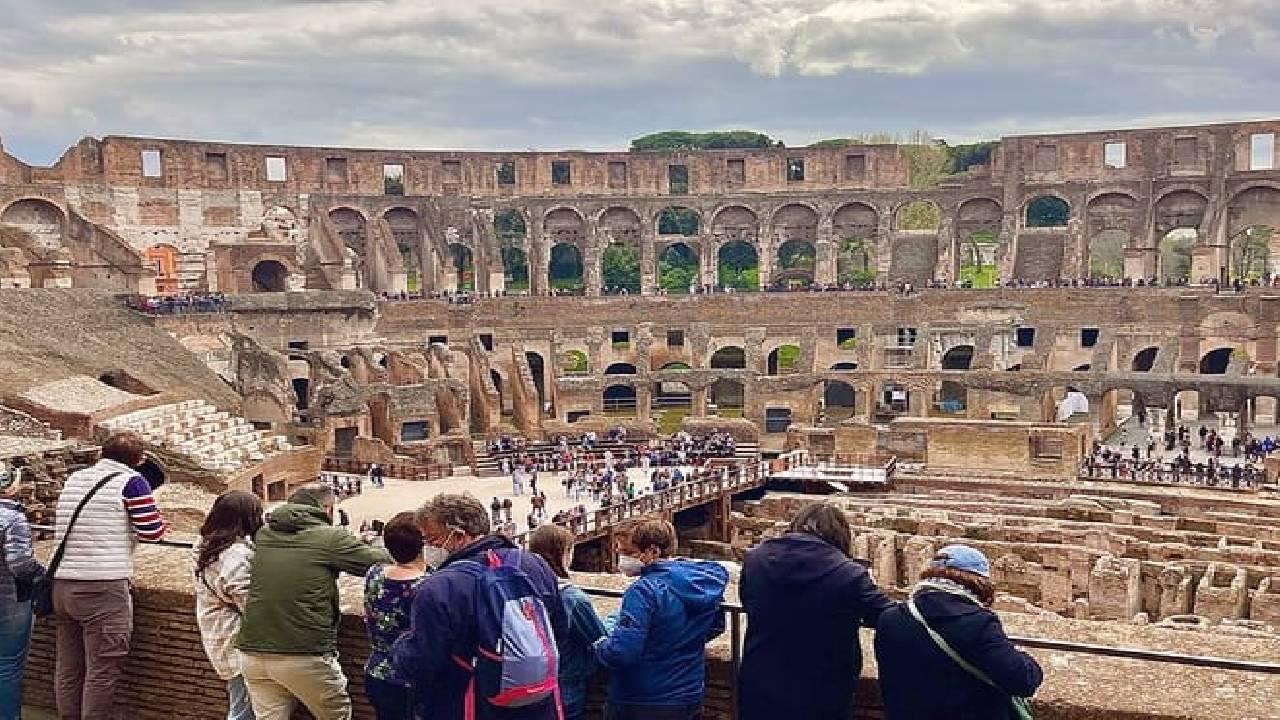 Colosseum, Roman Forum & Palatine Hill Guided Tour of Ancient Rome