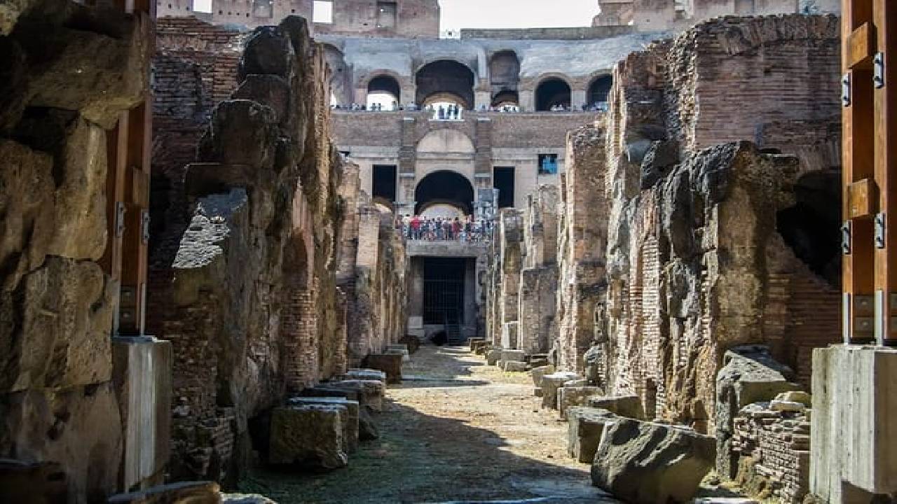 Colosseum, Roman Forum & Palatine Hill Guided Tour of Ancient Rome