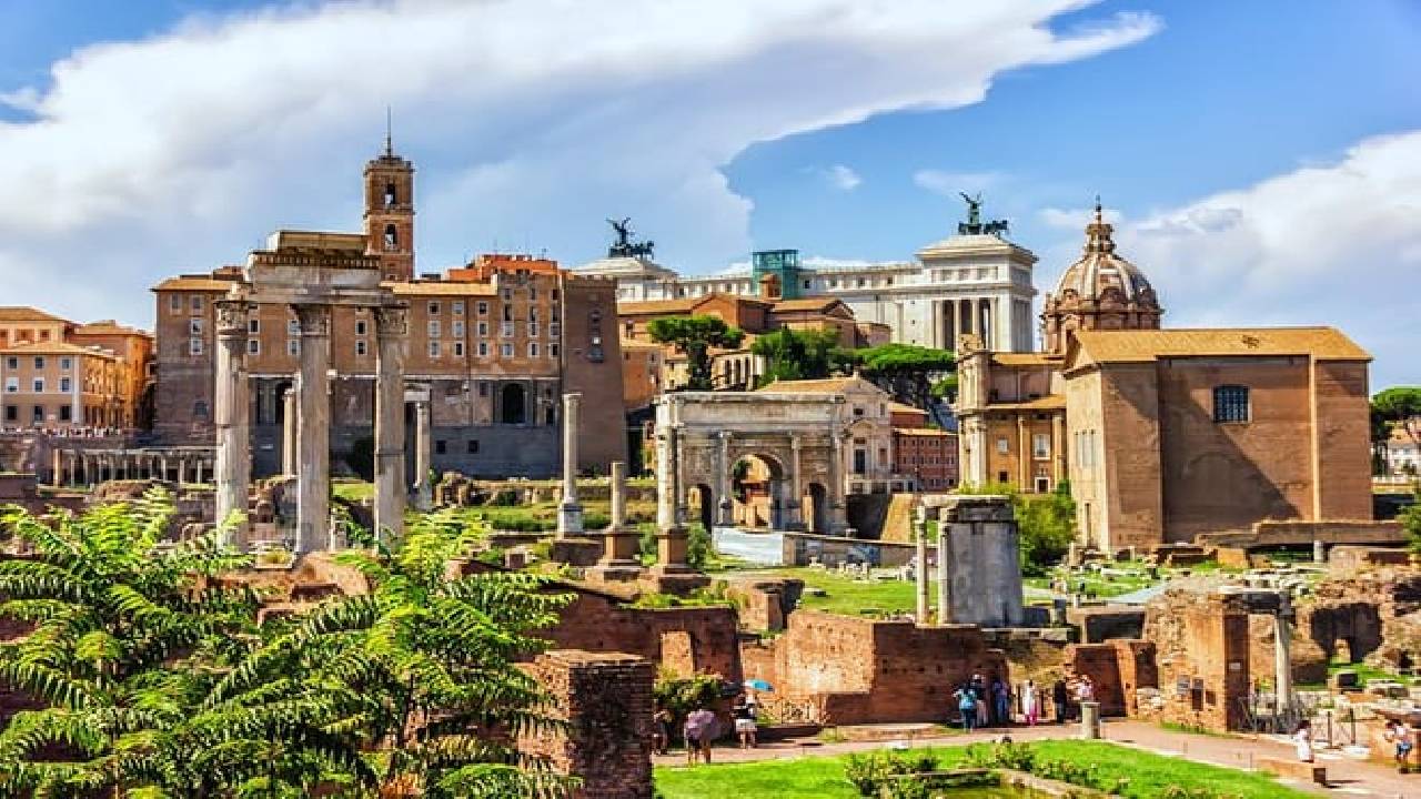 Colosseum, Roman Forum & Palatine Hill Guided Tour of Ancient Rome