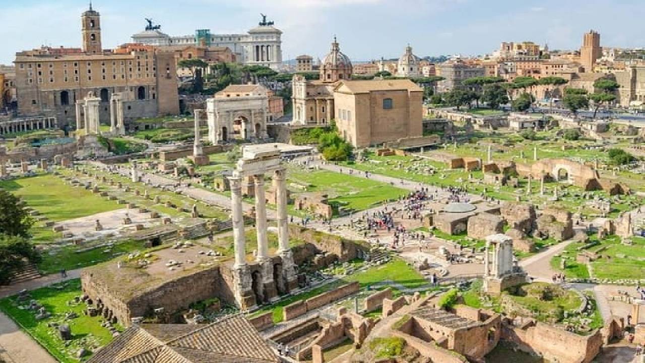 Rome Colosseum and Ancient Rome Exclusive Private Guided Tour