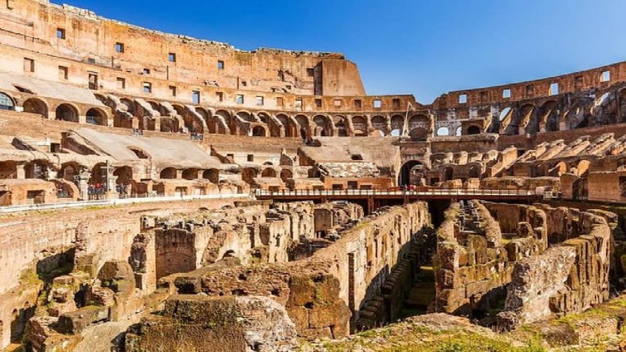 Colosseum Gladiators Arena Floor, Roman Forum and Palatine Hill Group Tour 