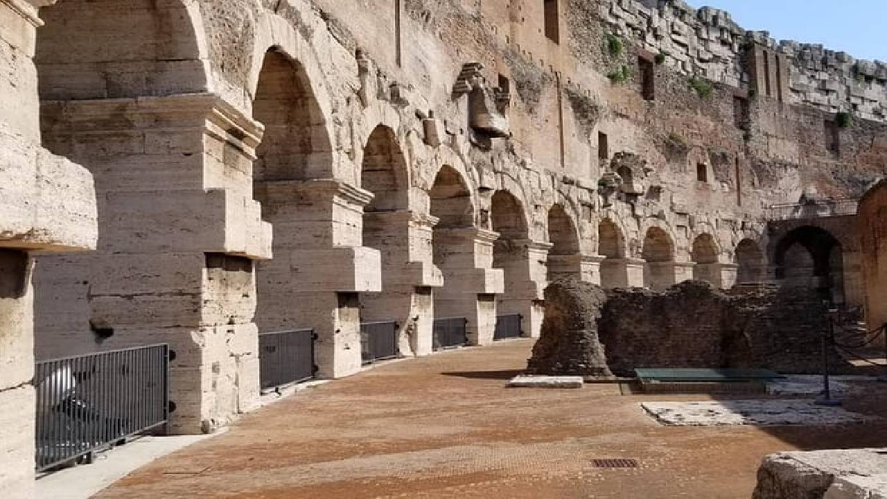Rome Colosseum Arena and Roman Forum Exclusive Private Tour