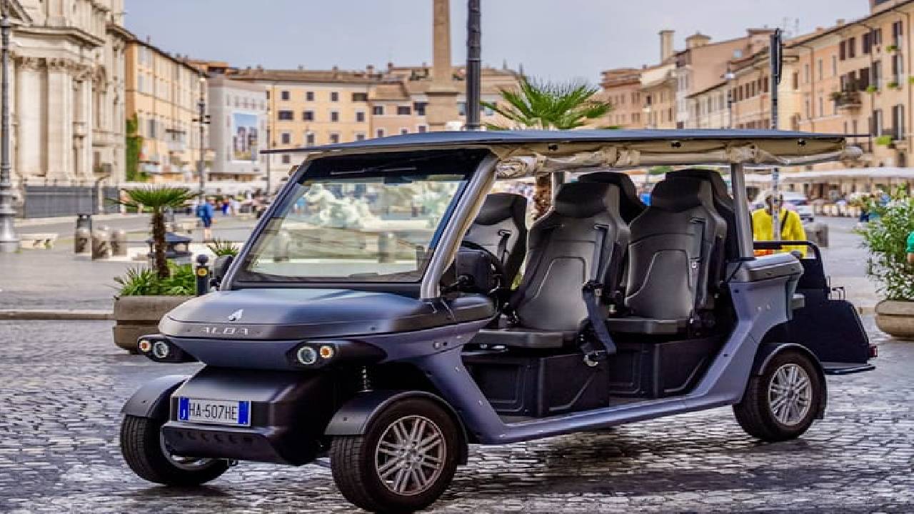 Civitavecchia to Rome VIP Tour & Transfers: Private Golf Cart Ride & Colosseum