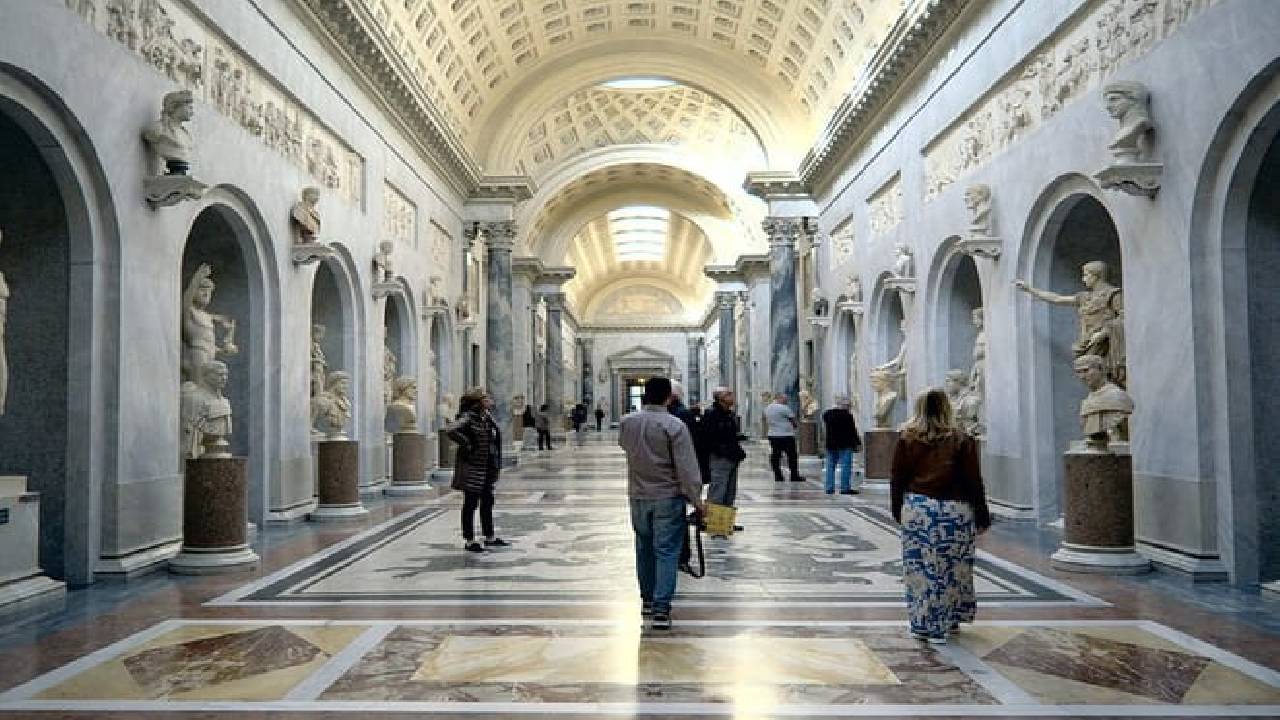 Vatican Museums, Sistine Chapel Group Tour