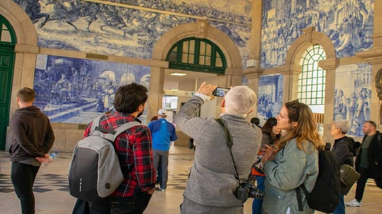 PORTO city Walking Tour 