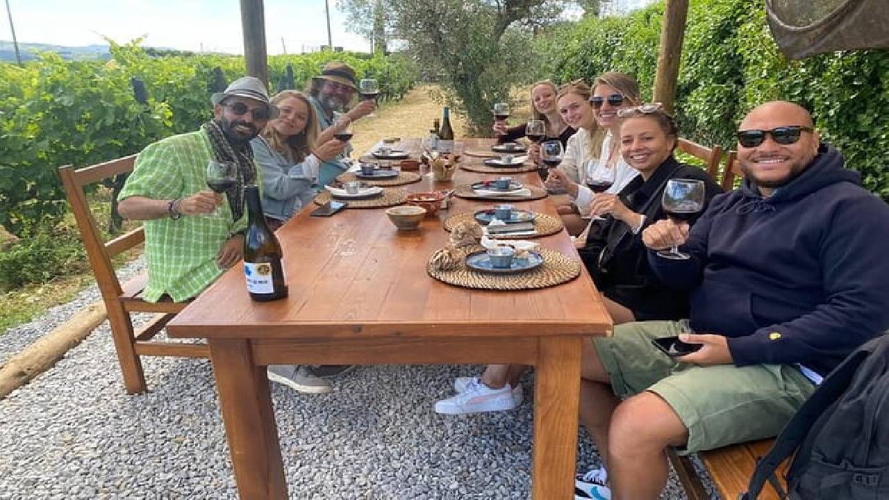 PRIVATE DOURO VALLEY: 2 boutique wineries, lunch & 1-h boat tour