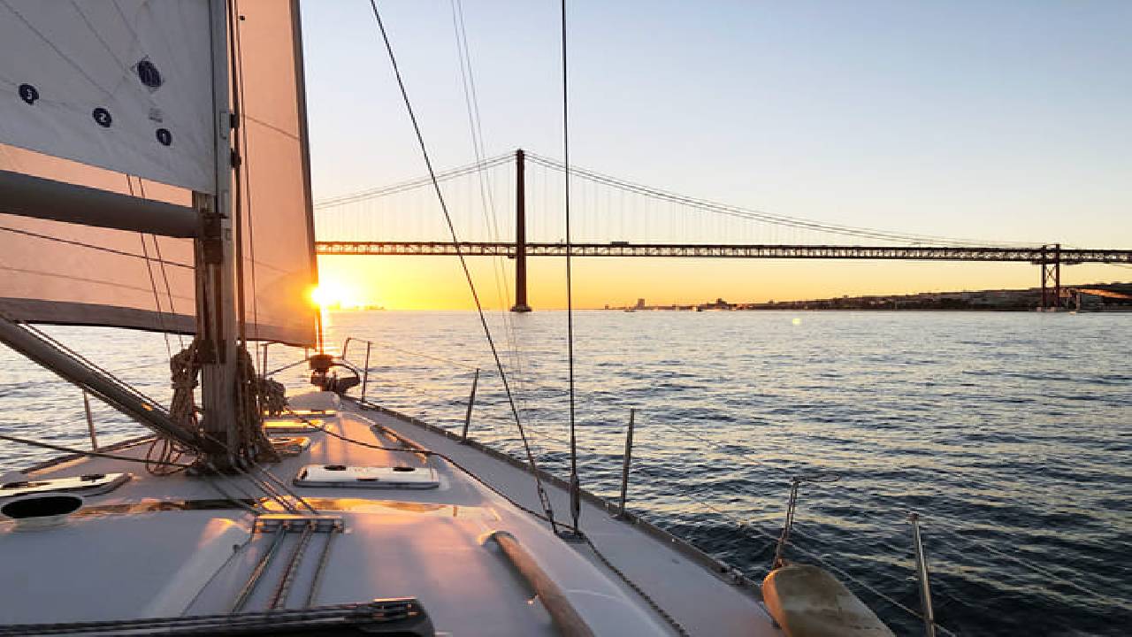 Lisbon to Cascais: A Private Sailing Adventure