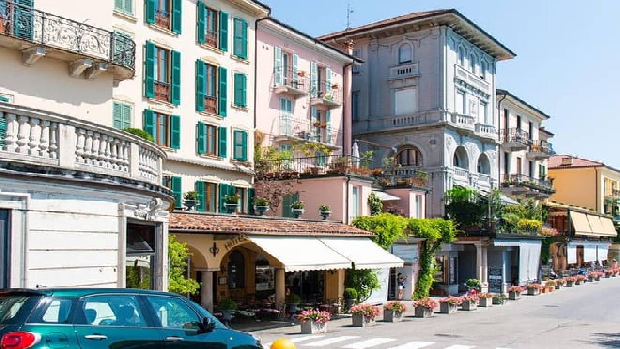 Best of Lake Como Experience from Milan, Cruise and Landscapes
