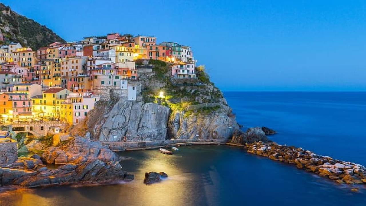 From Florence: Cinque Terre and Portovenere Boat Adventure