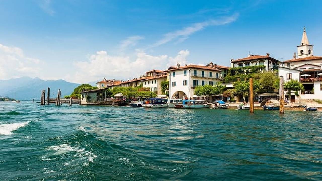 From Milan: Lugano & Lake Maggiore with Private Boat Cruise