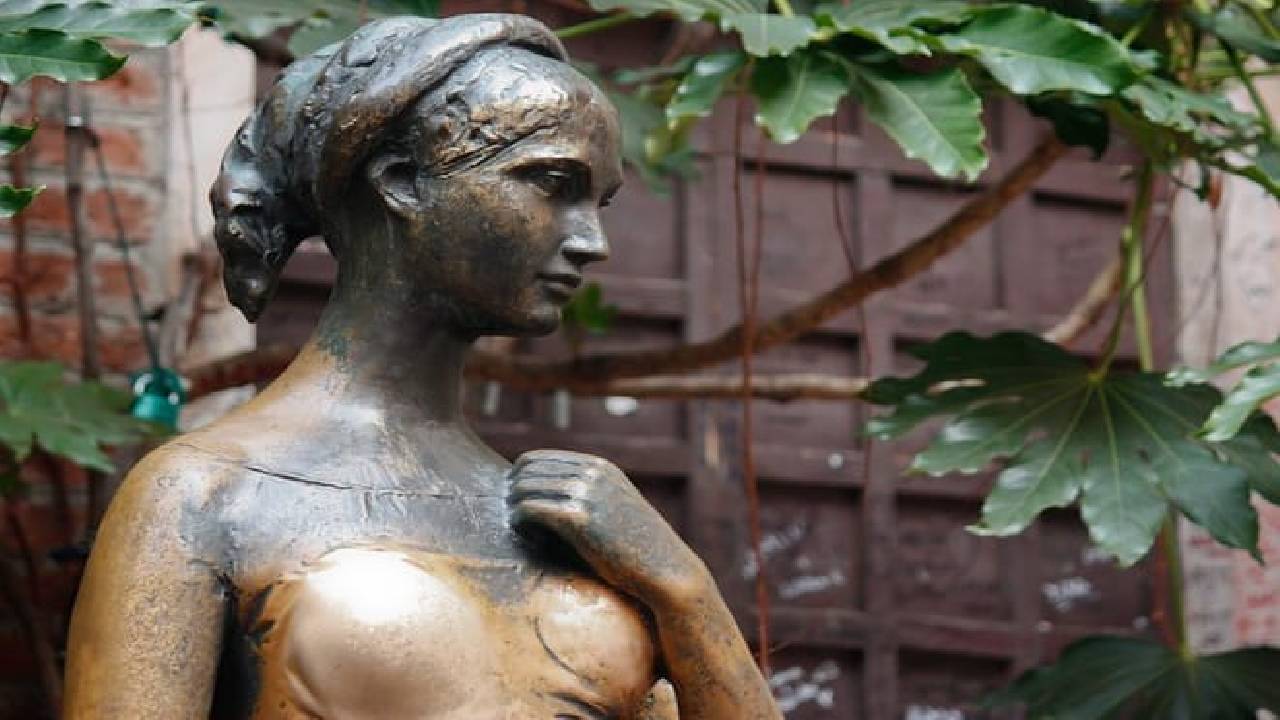 From Milan: Verona, Sirmione and Lake Garda Tour with Boat Cruise