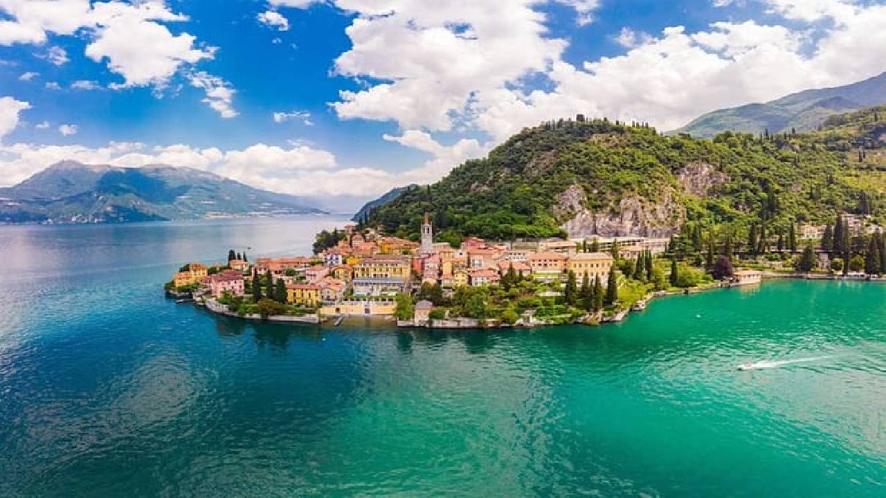 Lugano, Bellagio Experience from Como with Enchanting Boat Cruise