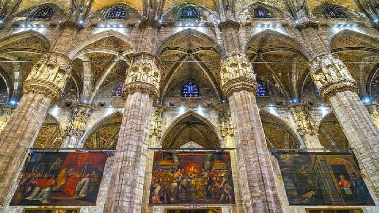Milan Highlights Tour with Expert Guide – 2 Hours