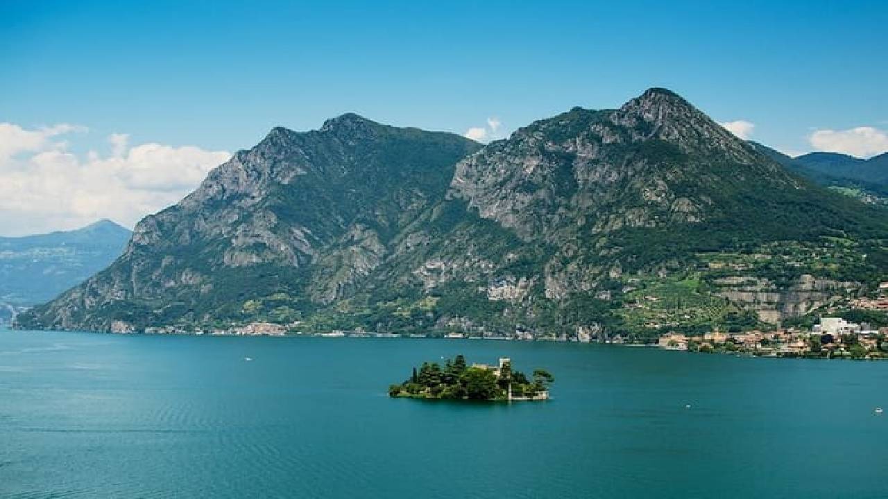 VIP Experience to Lake Iseo and Franciacorta Wine Tasting