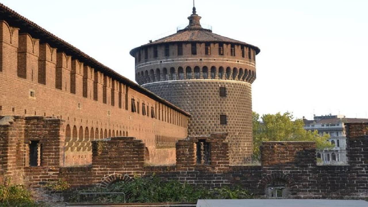 Skip the Line: Essential Milan Tour Including Da Vinci's 'The Last Supper'