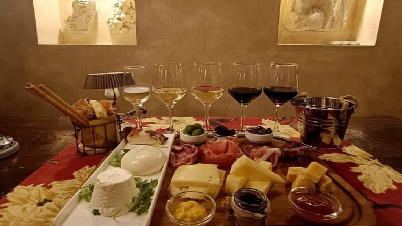 Exclusive Enogastronomy Tour Wine and food tasting
