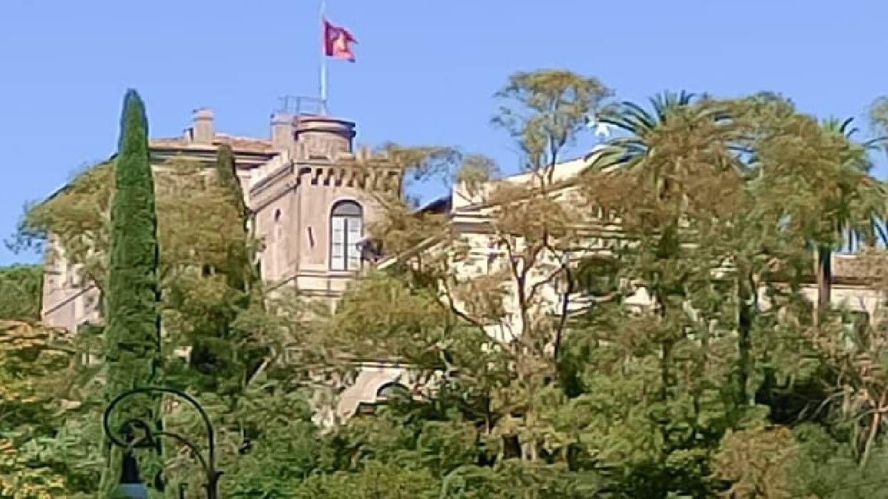 Rome Highlights by Vespa Private guided Tour