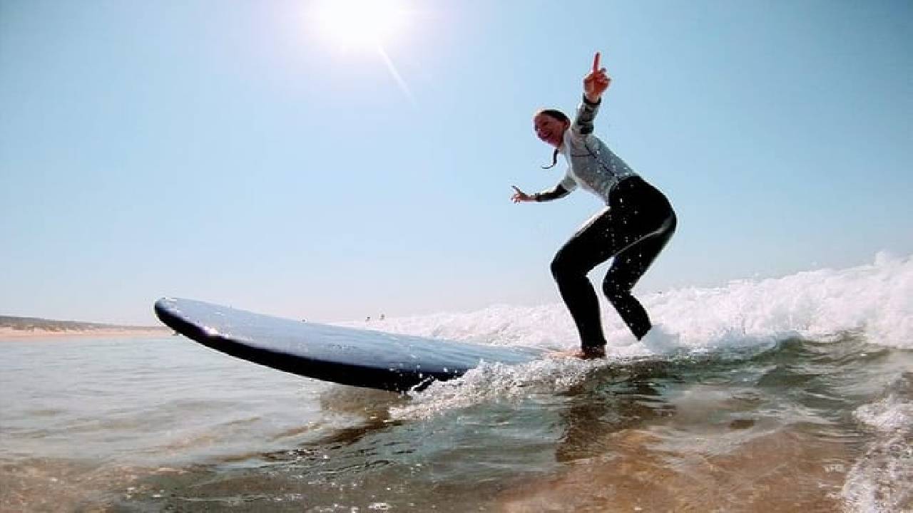 Costa da Caparica Surf and Yoga from Lisbon