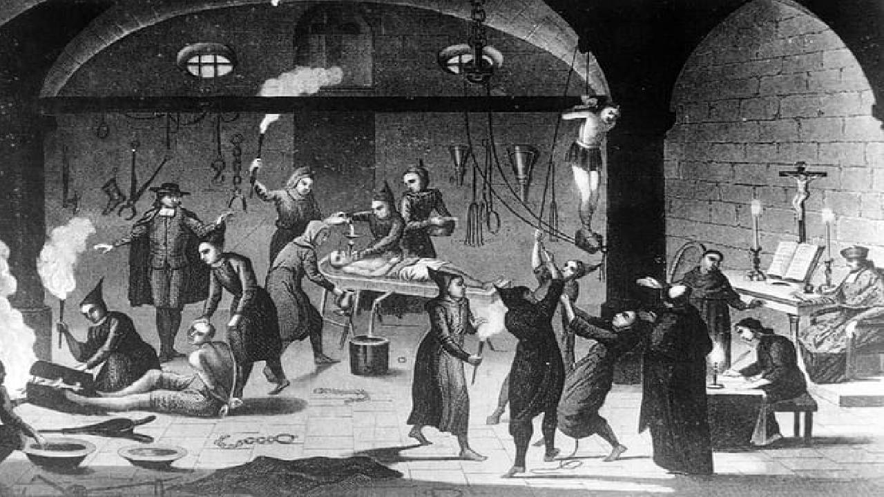 Barcelona Ghosts of a Dark Past Gothic Walking Tour