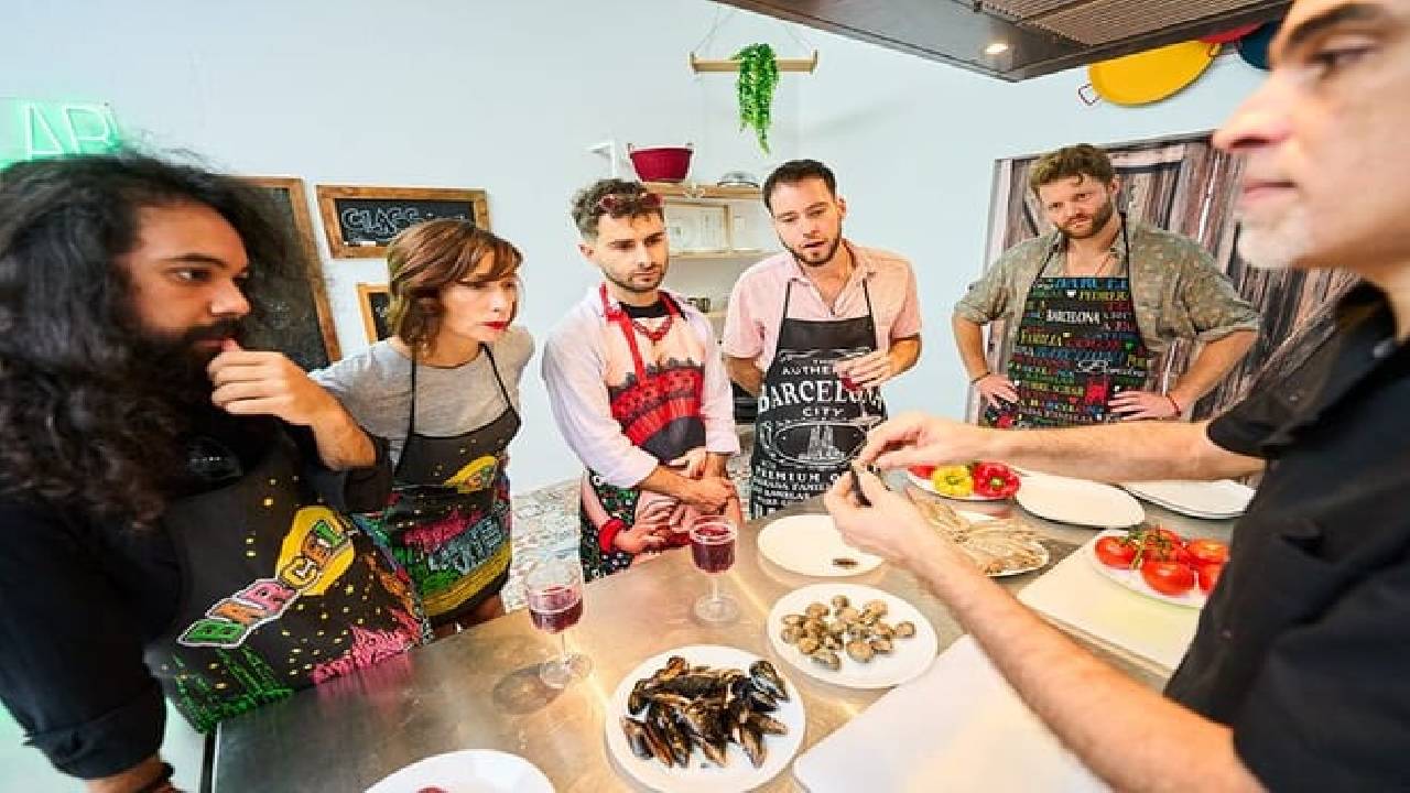 Barcelona Paella Cooking Class with La Boqueria Market Visit 