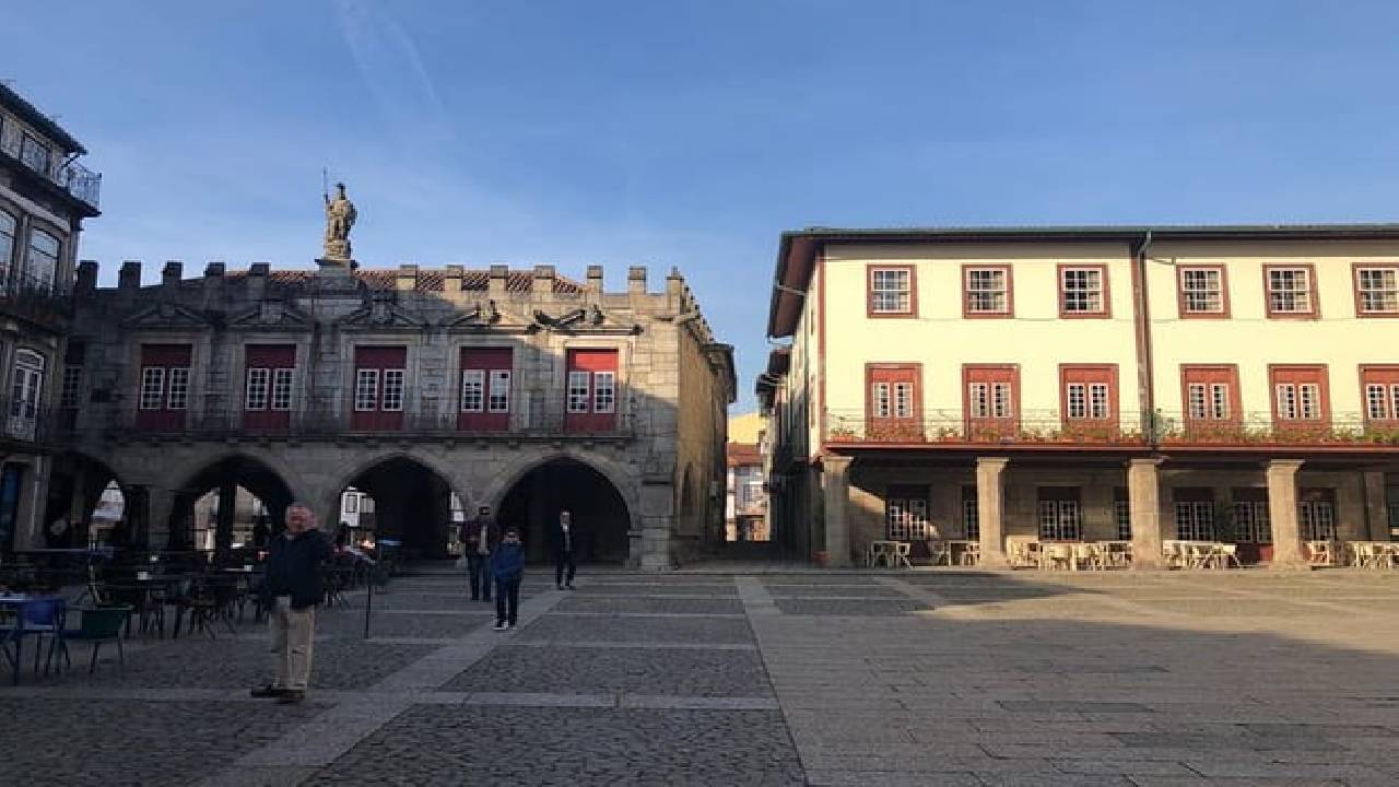 Braga and Guimarães with Lunch Included - Small Group - Full Day