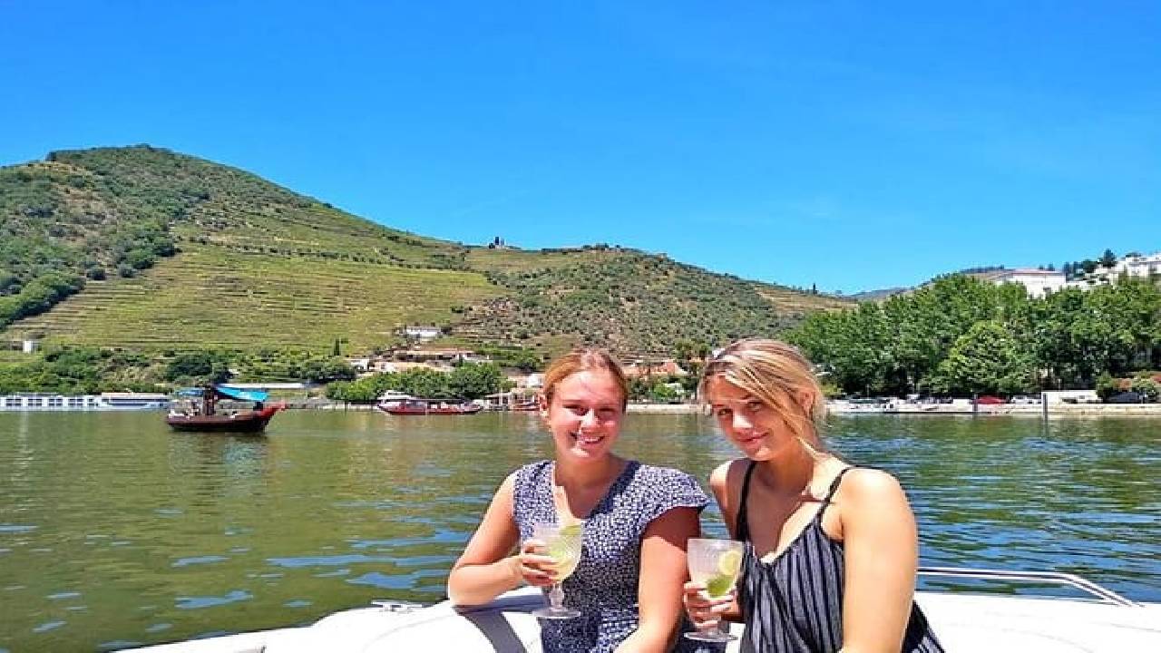 Wine Venture and Boat Trip in Douro Valley from Porto