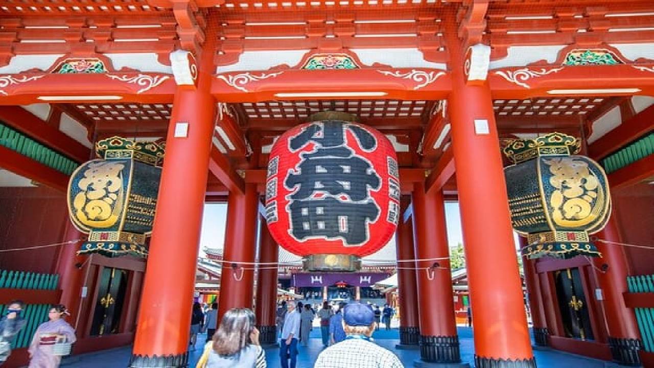 Asakusa Senso-ji Temple and Old Tokyo Walking Tour